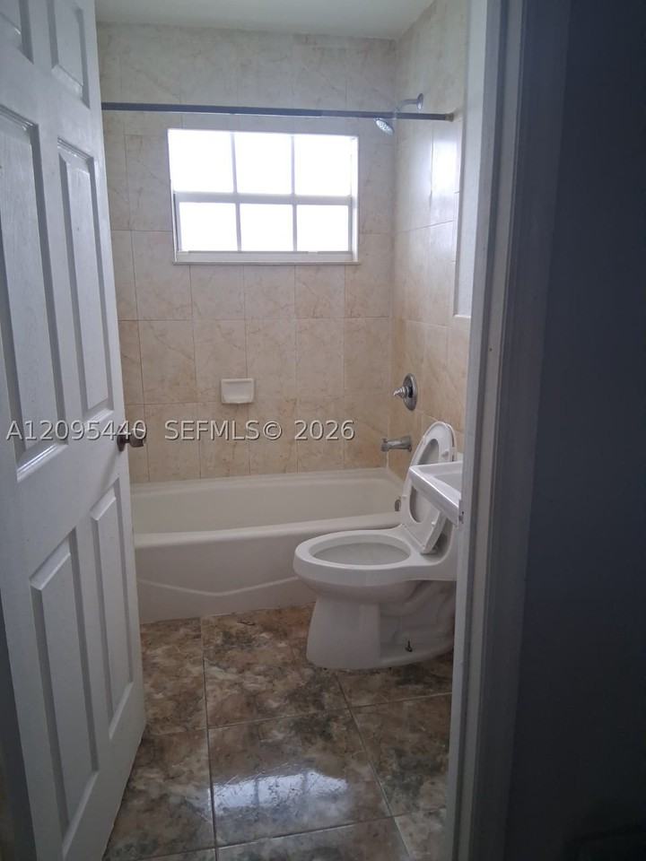 474 E 10th St #0 - Photo 2 of 6
