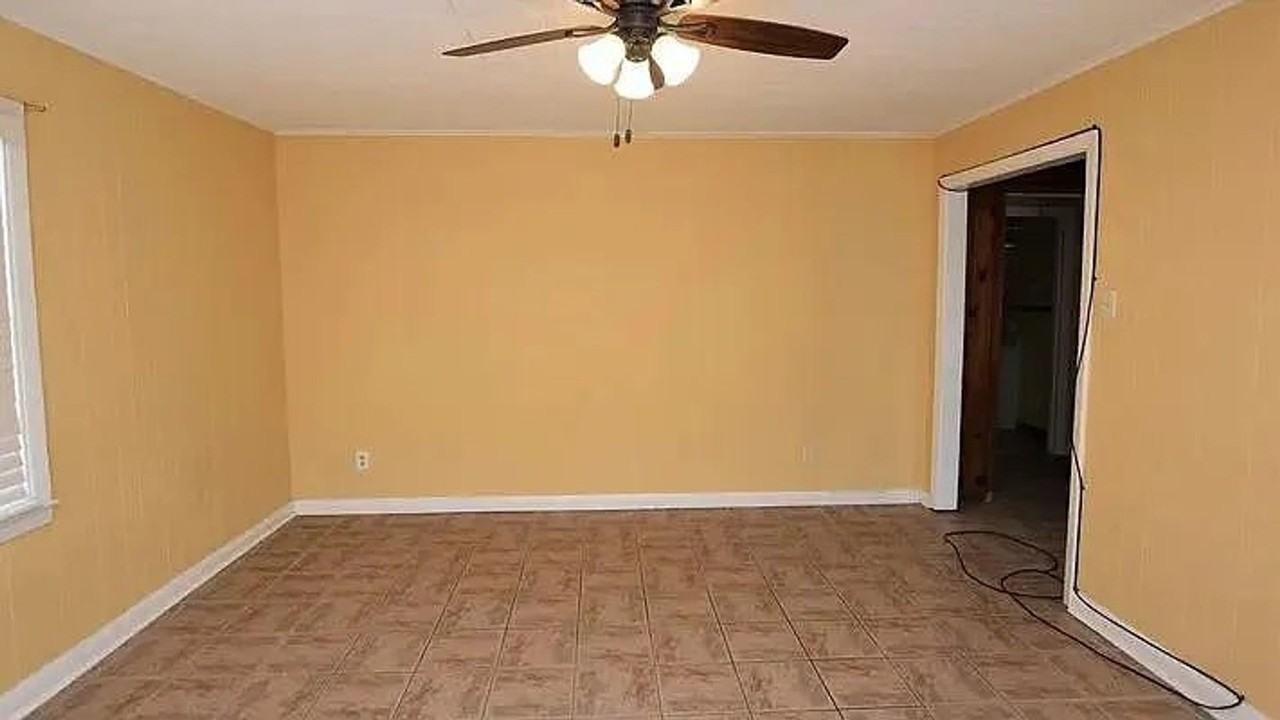 517 E Oak Ln - Photo 3 of 8