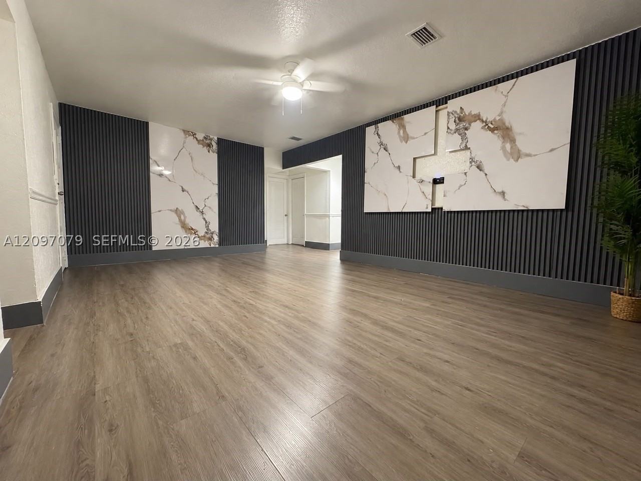 282 E 19th St - Photo 4 of 17