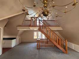 featured image of 219 Hampshire St