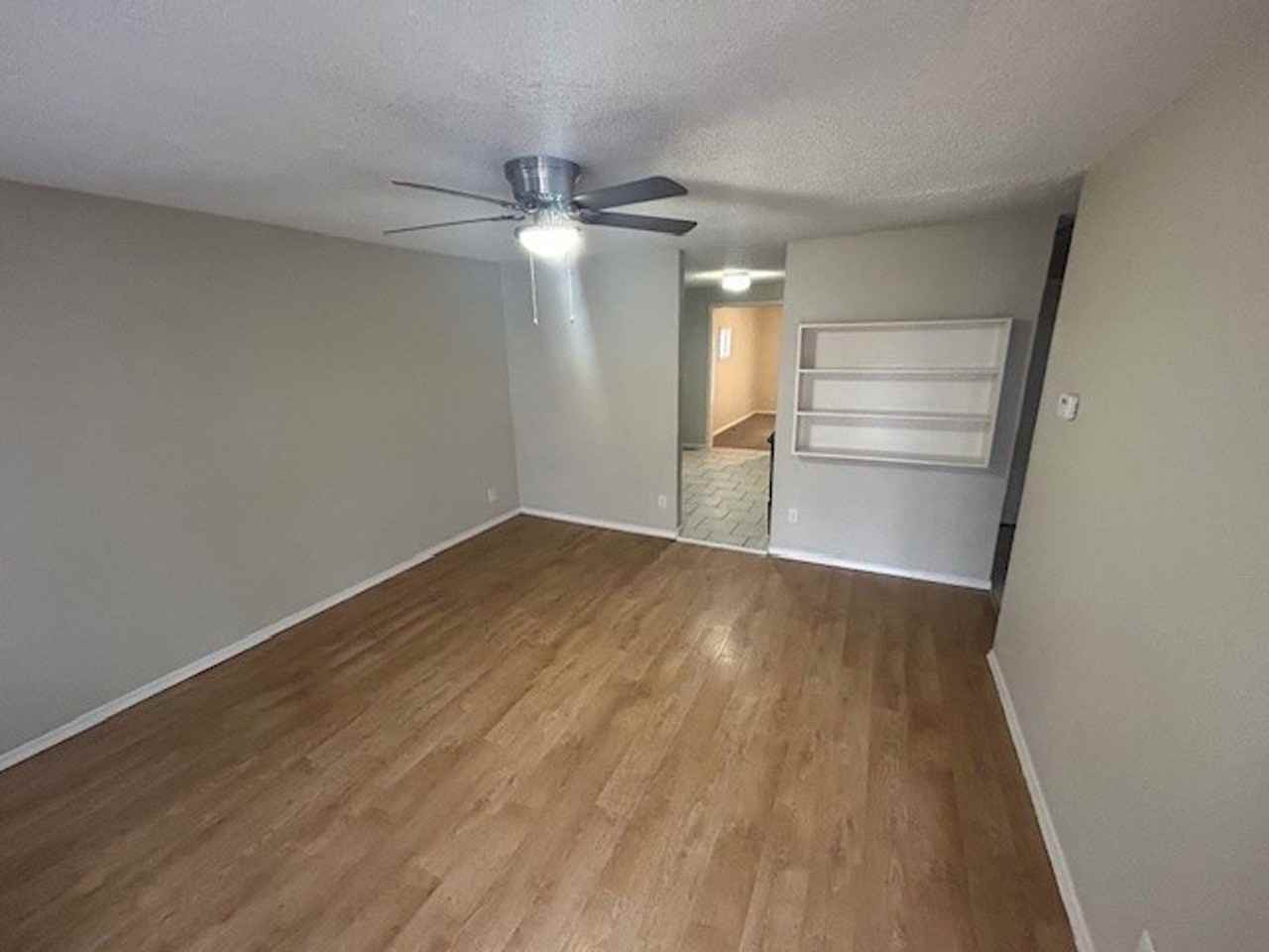 1024 S Edgemoor St - Photo 7 of 15