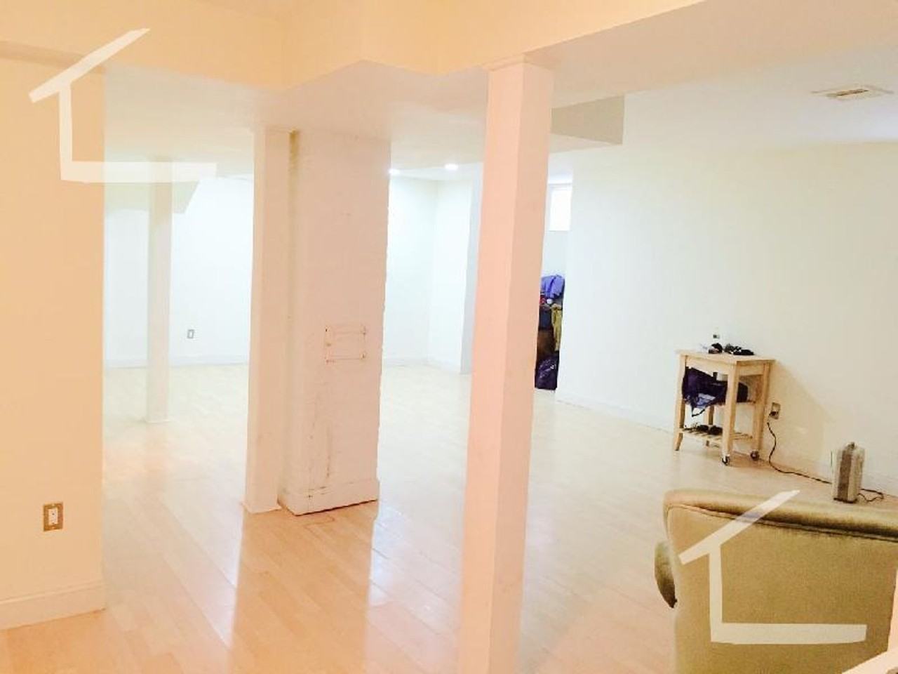 731 Cambridge St - Photo 3 of 4