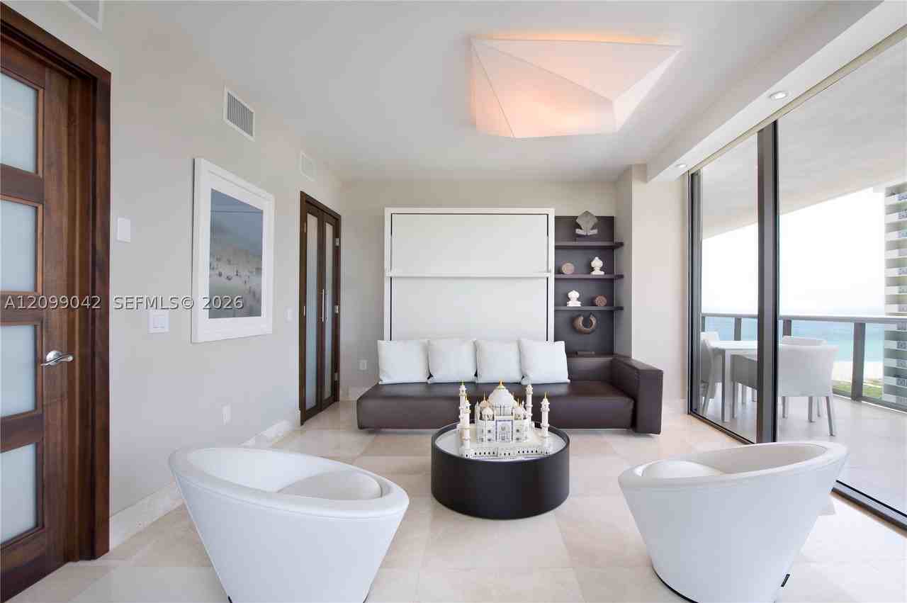 5875 Collins Ave #1008 - Photo 3 of 23