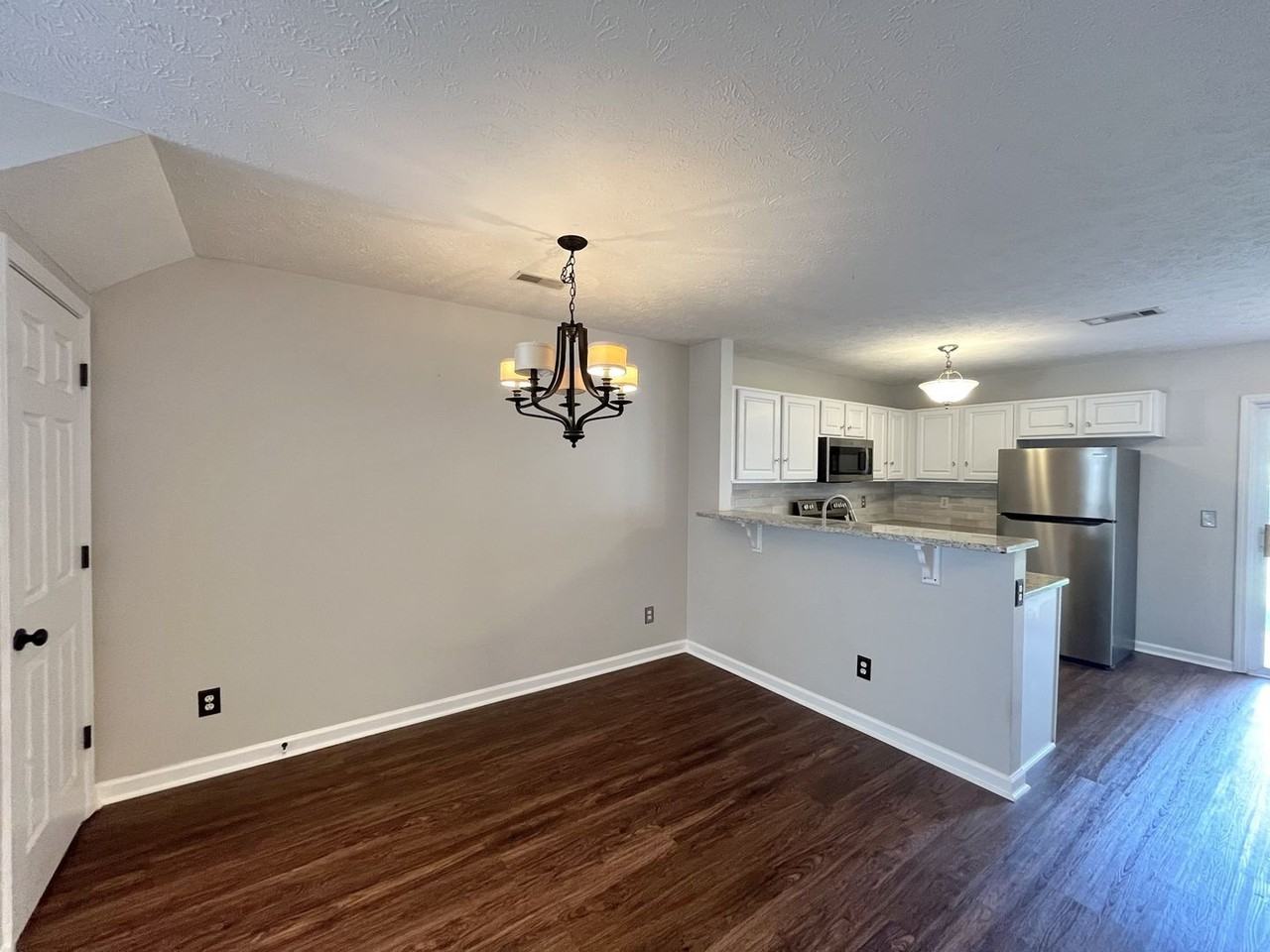 554 Flintlock Ct - Photo 6 of 18