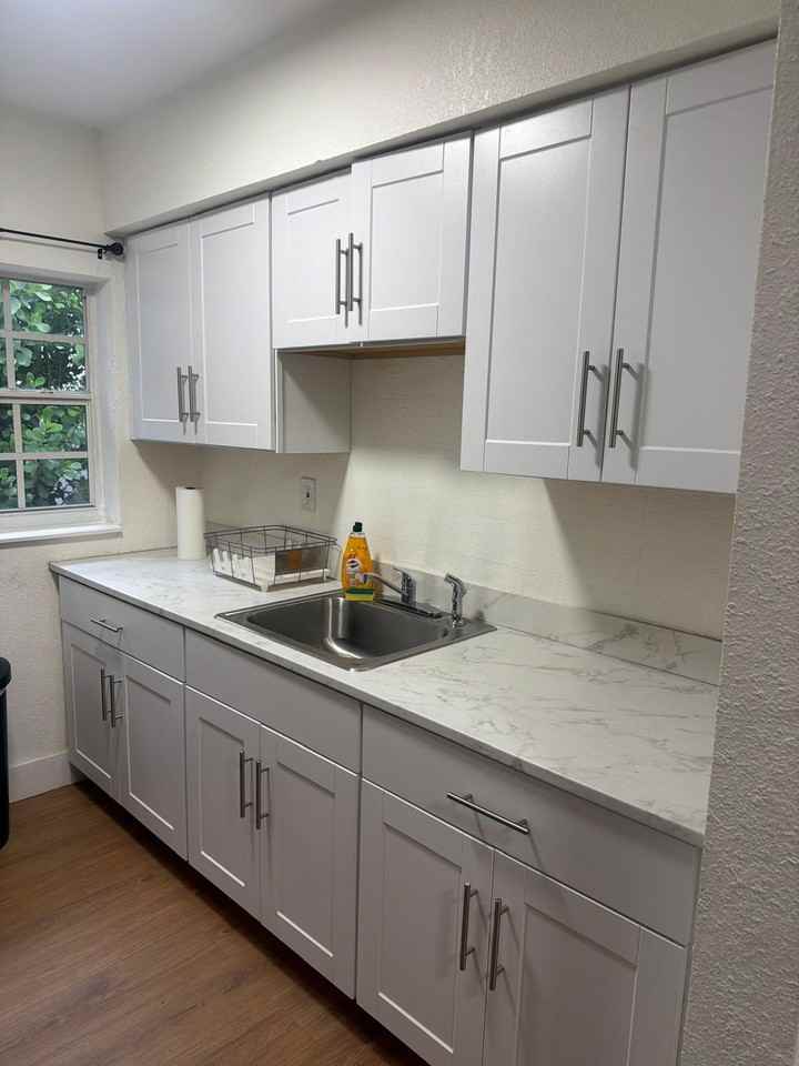 Nw 34th St - Photo 4 of 11