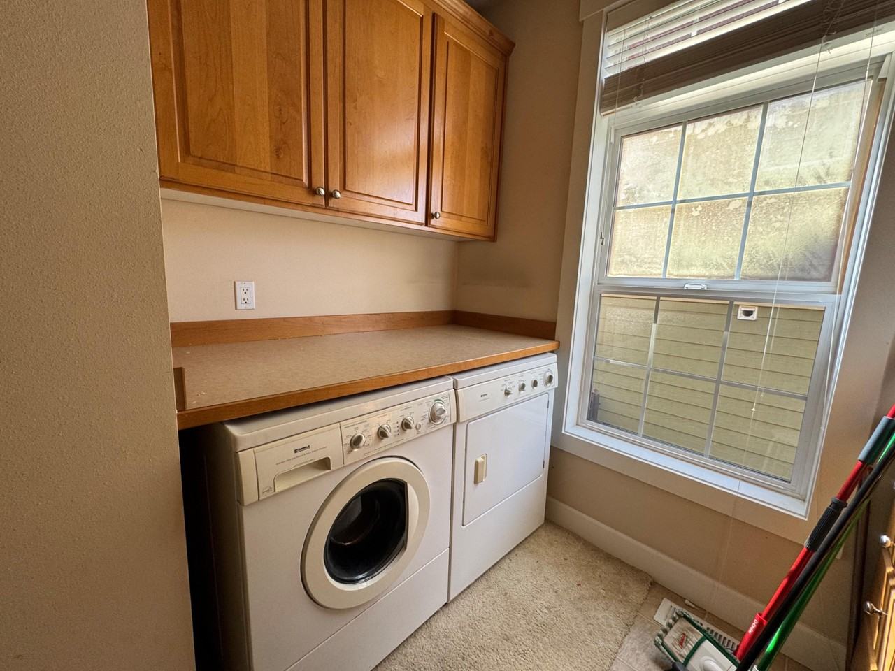 N 27th Pl - Photo 2 of 14