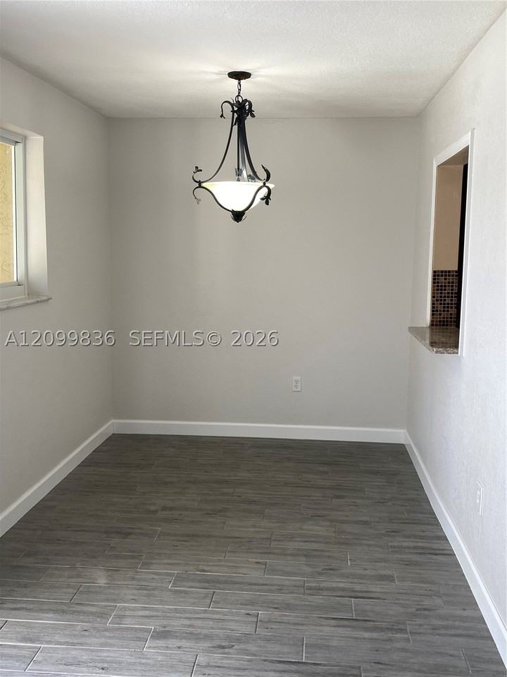 1714 Nw 56th Ave #1714 - Photo 3 of 19