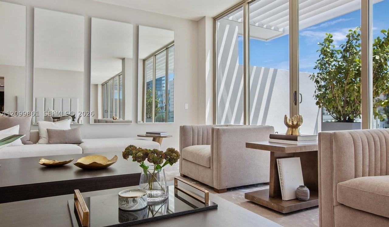300 Collins Ave #PH2 - Photo 2 of 21