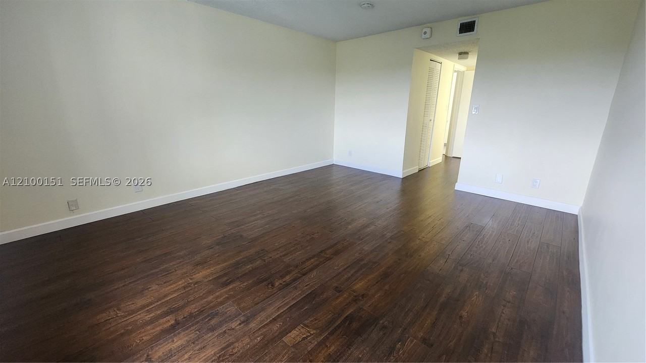 7541 Nw 16th St #1507 - Photo 7 of 13