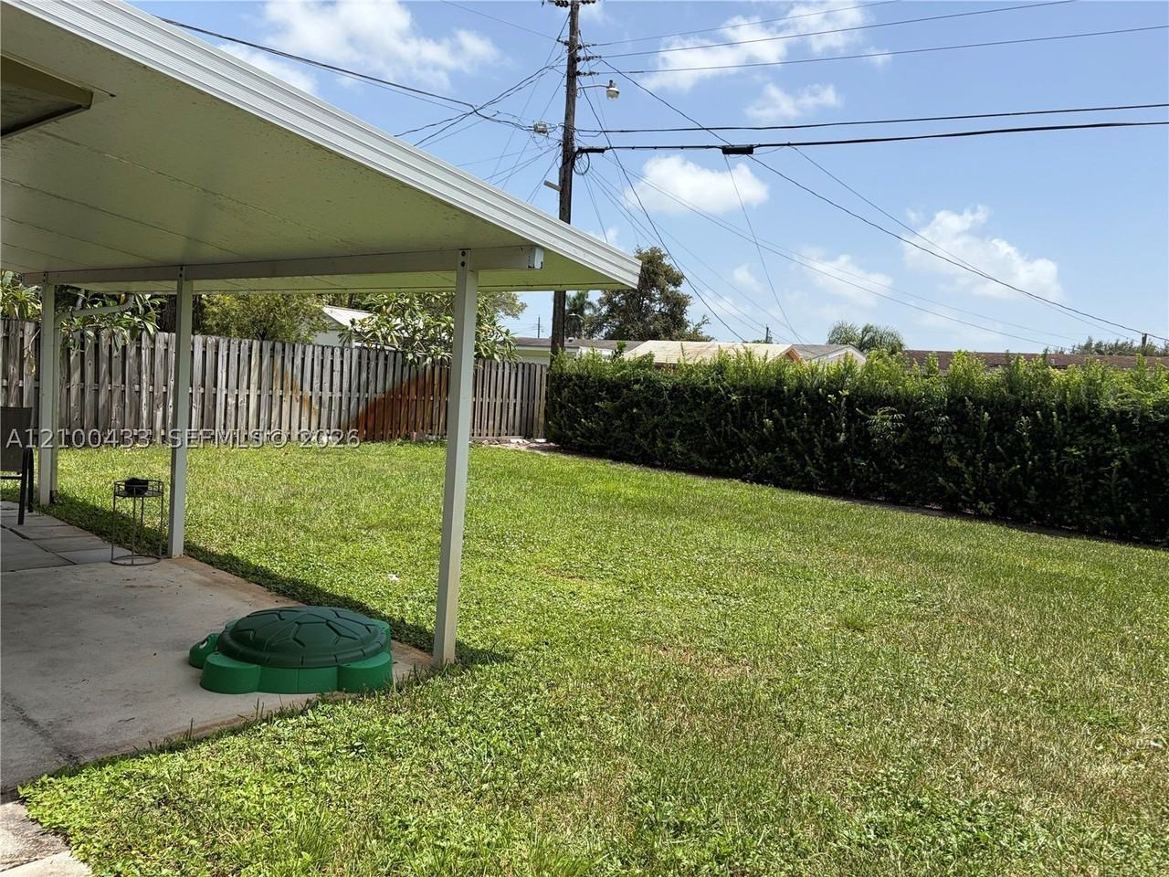 7810 Nw 11th Ct - Photo 2 of 30