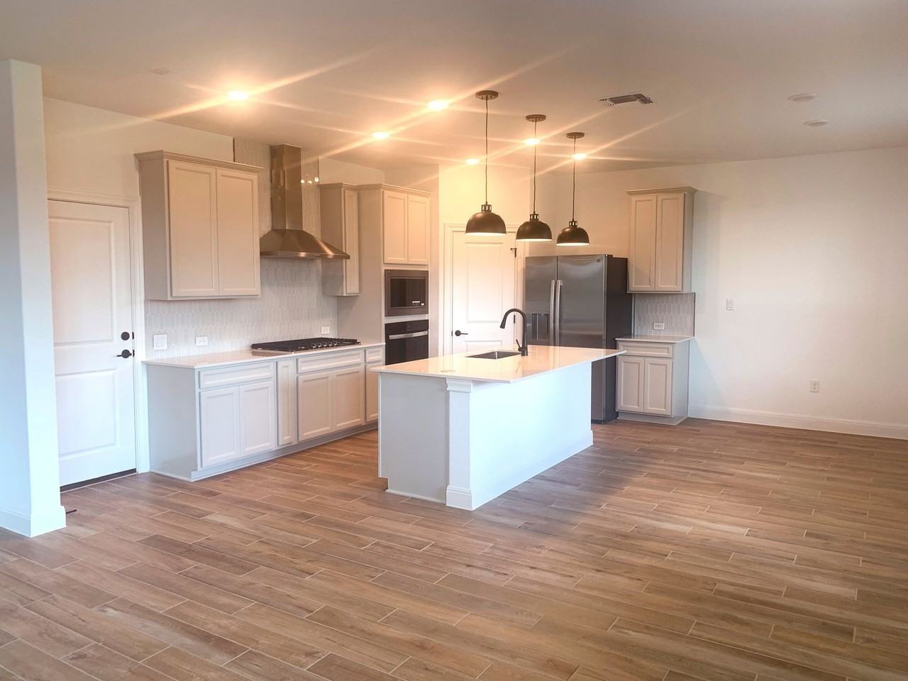 13301 Cerro Castellan Trce - Photo 2 of 6
