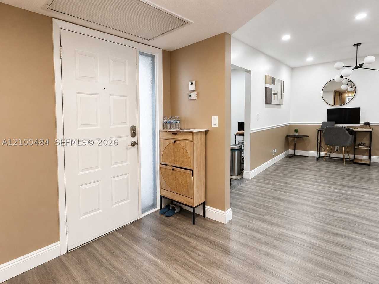 4761 Nw 22nd St #42111 - Photo 4 of 23