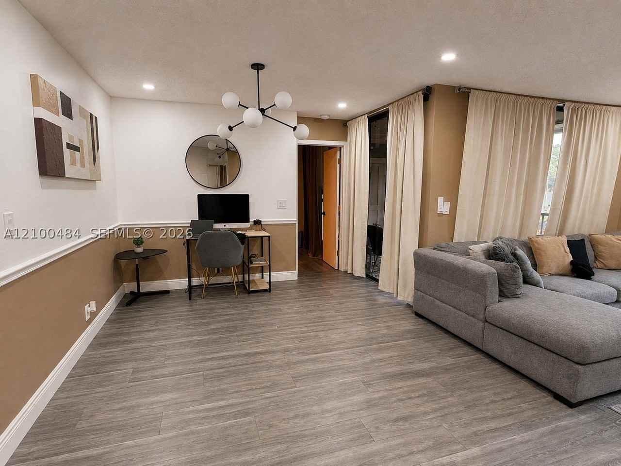 4761 Nw 22nd St #42111 - Photo 5 of 23
