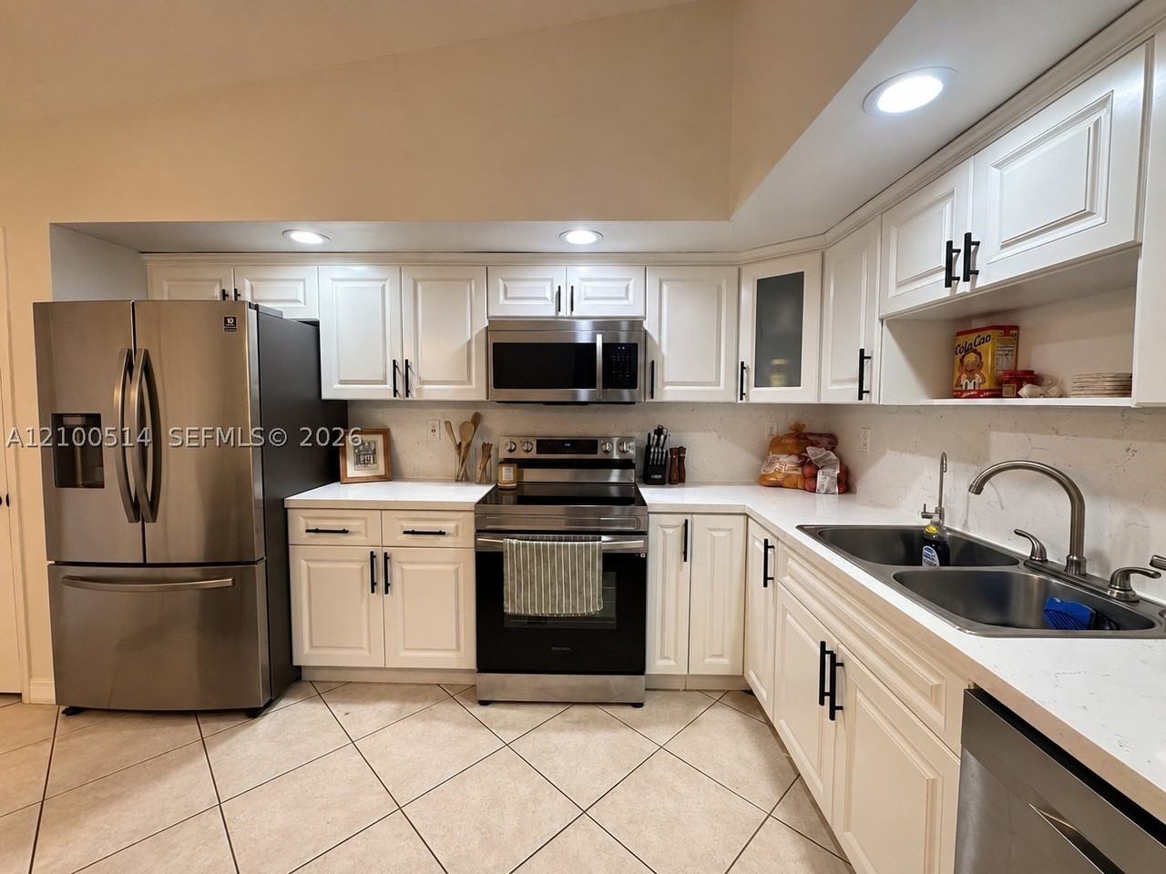 11101 Sw 122nd Ct - Photo 4 of 17