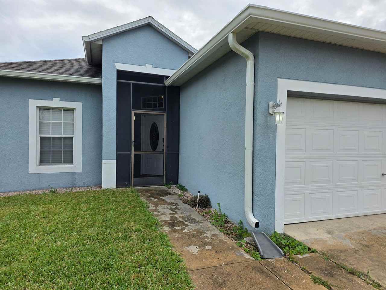 4908 Waterside Pointe Cir - Photo 3 of 33