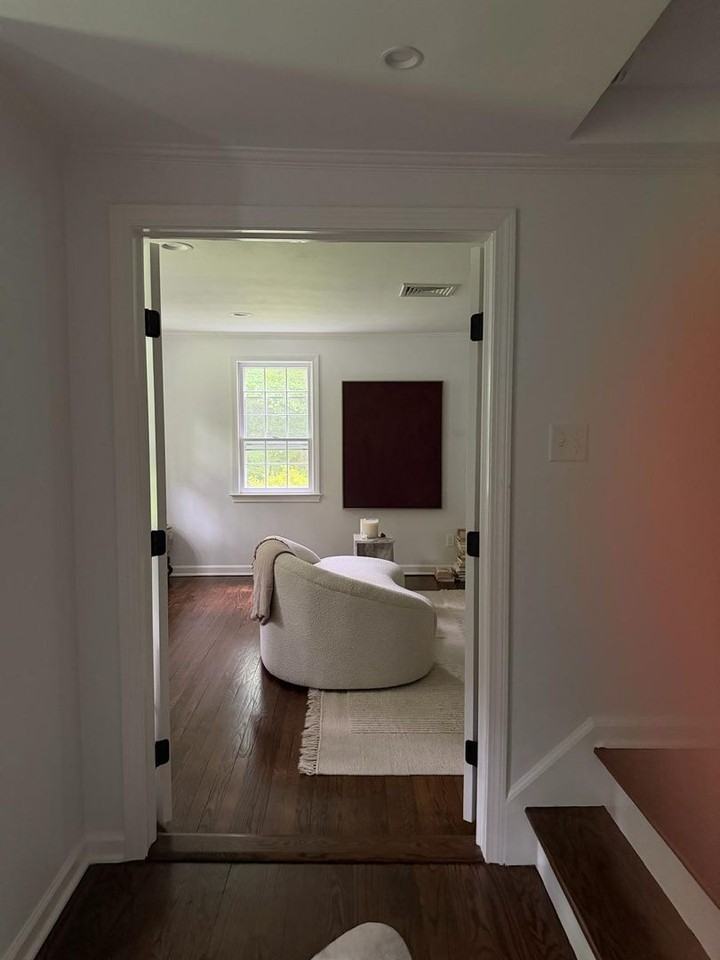 15 Joanne Ln - Photo 6 of 50