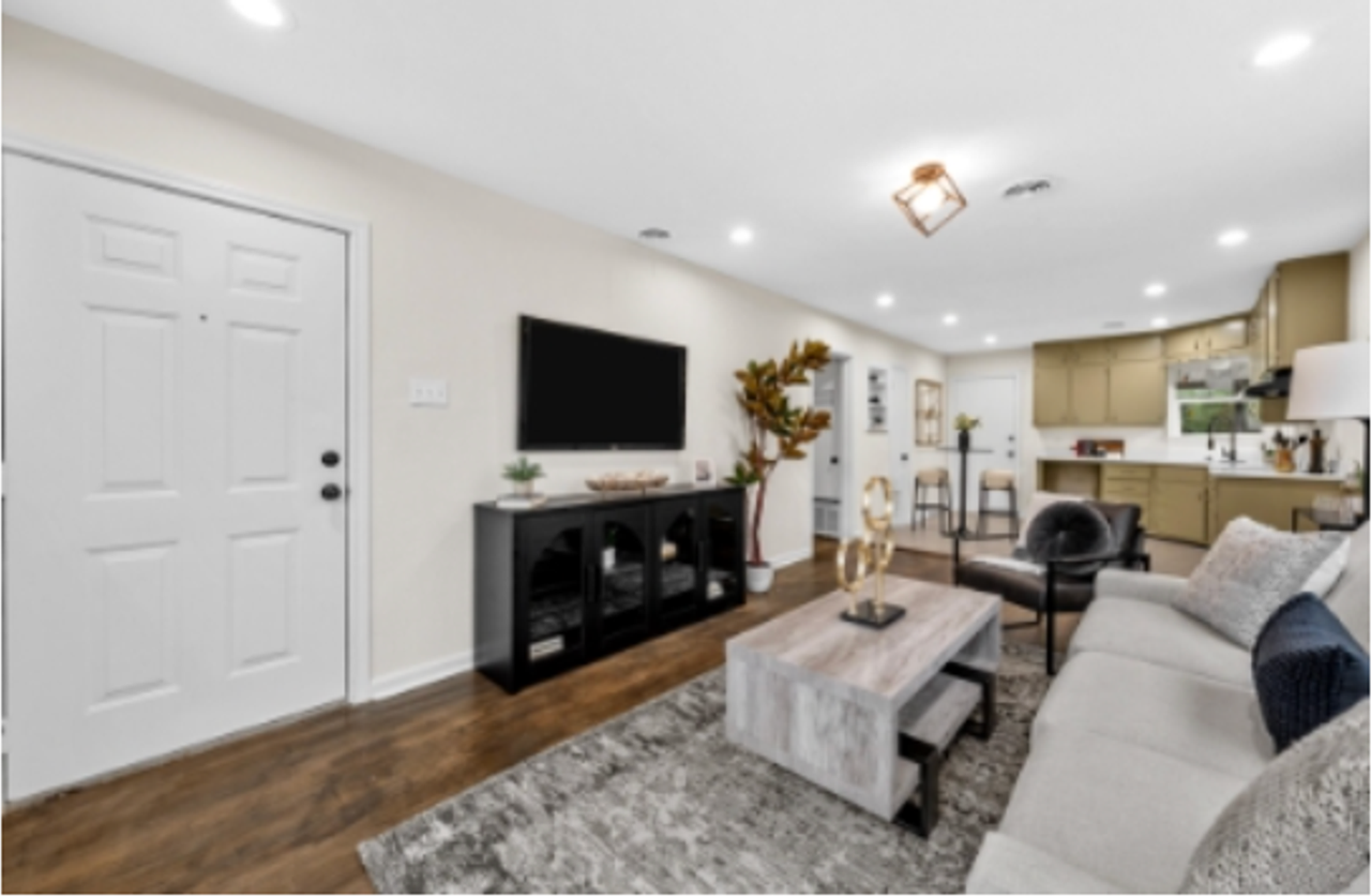 3621 Gorman Ave - Photo 4 of 26