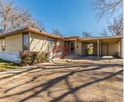 featured image of 817 Lawrence Dr