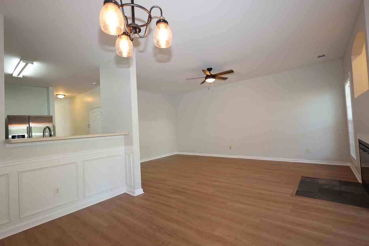 3811 Thayer Trce - Photo 6 of 27