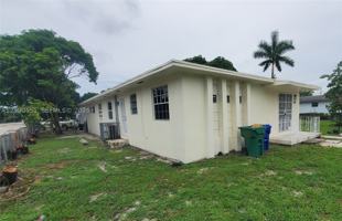 featured image of 1186 Ne 151st St #1186