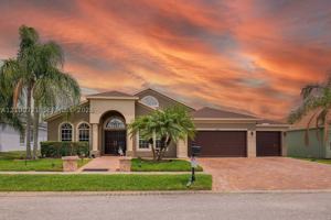featured image of 10327 Meadow Crossing Dr