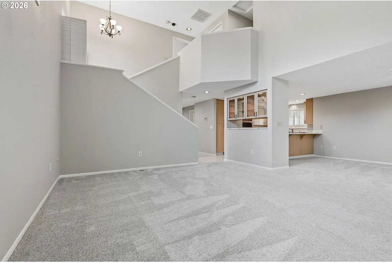 3300 Ne 164th St - Photo 5 of 28