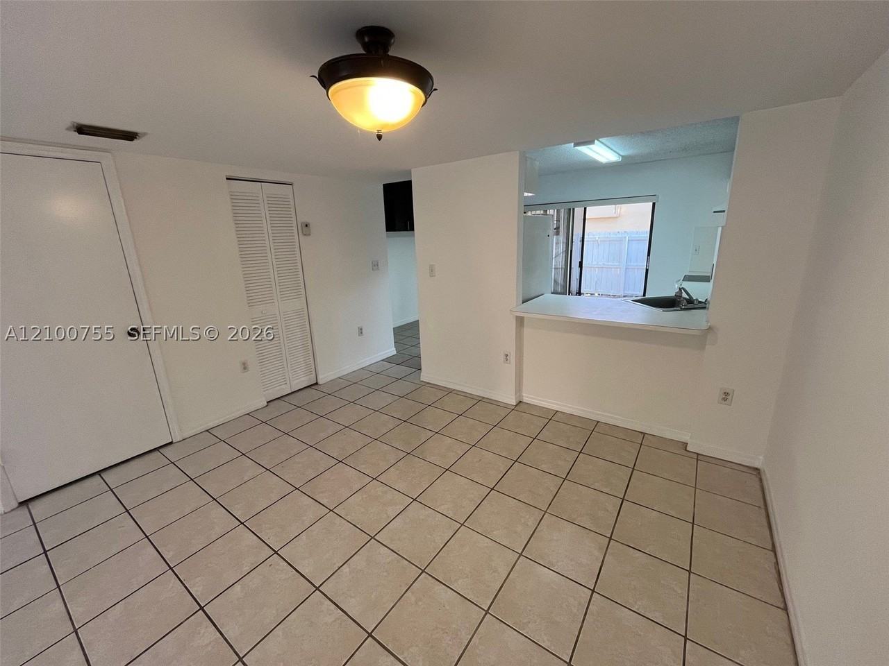 7844 Sw 102nd Ln #7844 - Photo 4 of 17