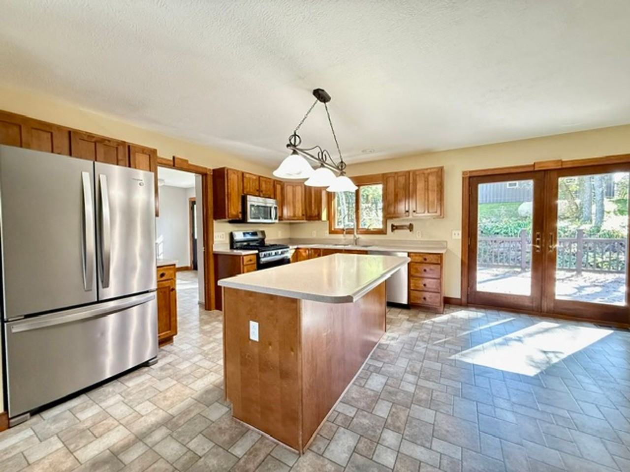 604 Bollinger Rd #604 - Photo 6 of 26