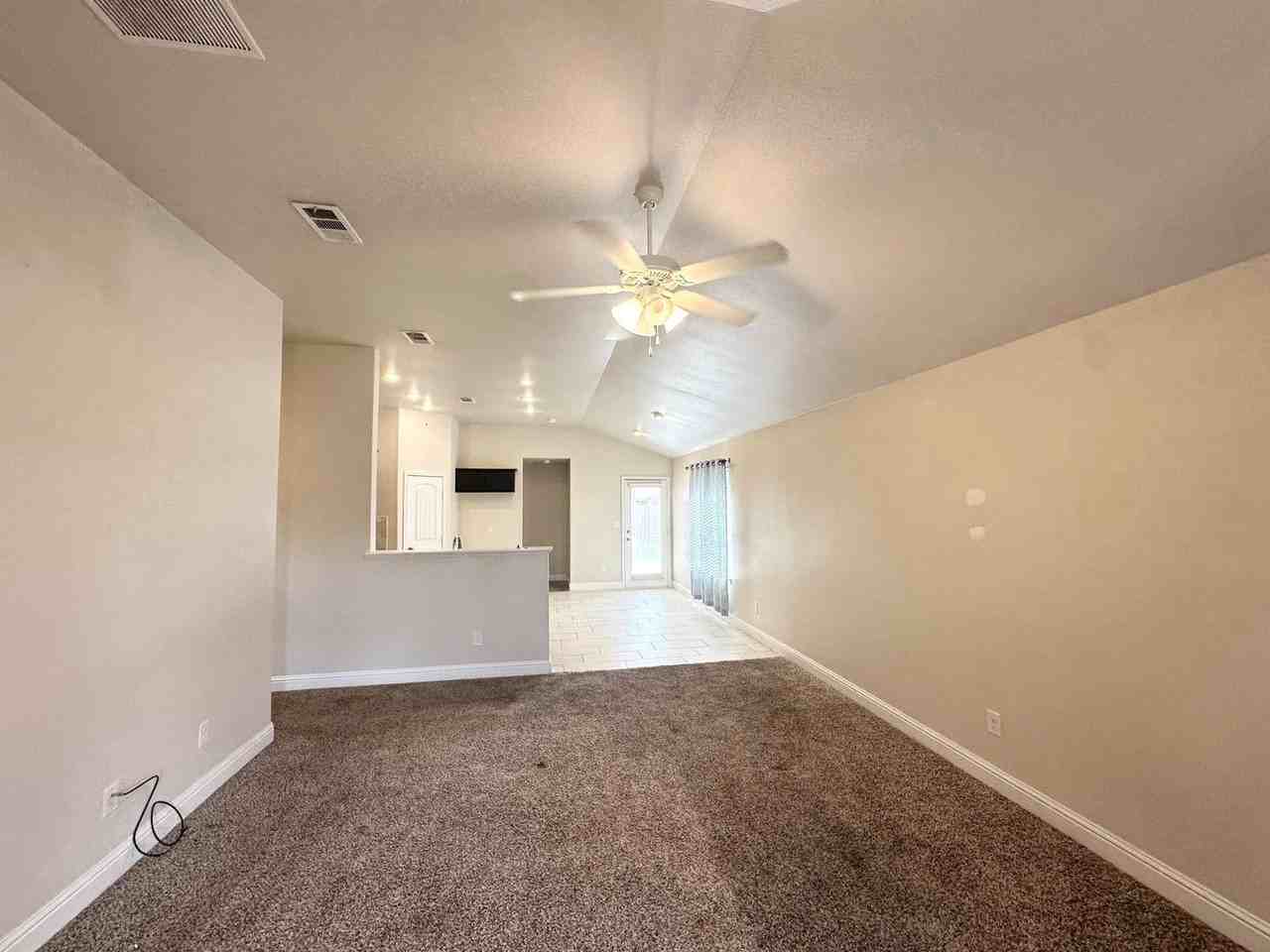 816 E 92nd St - Photo 2 of 11