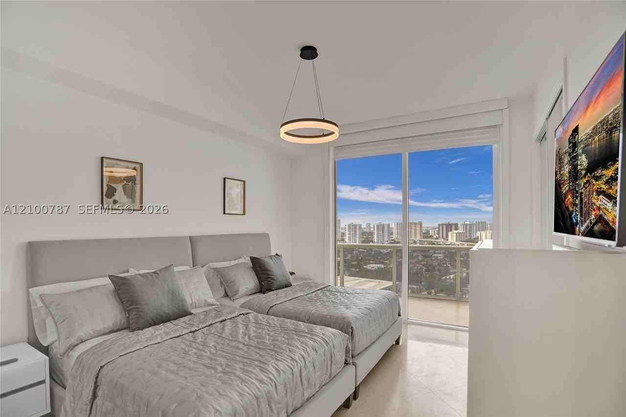 18101 Collins Ave #3504 - Photo 7 of 50