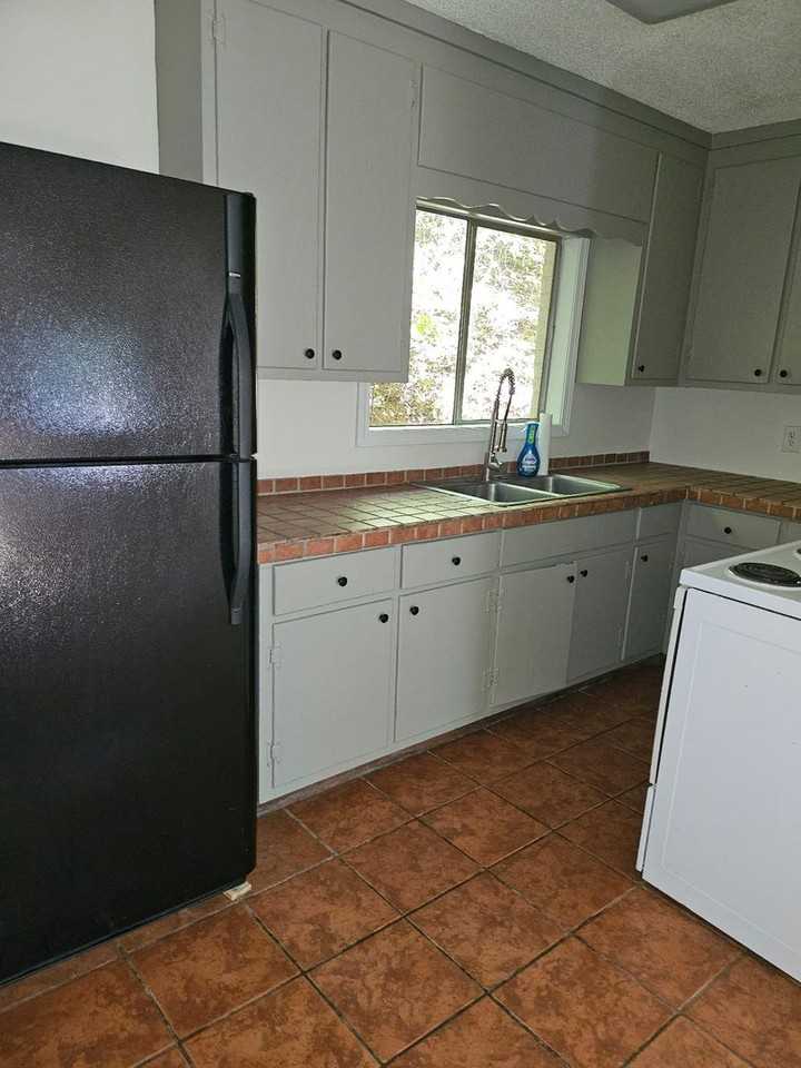 203 Searcy Mountain Rd #5 - Photo 2 of 7