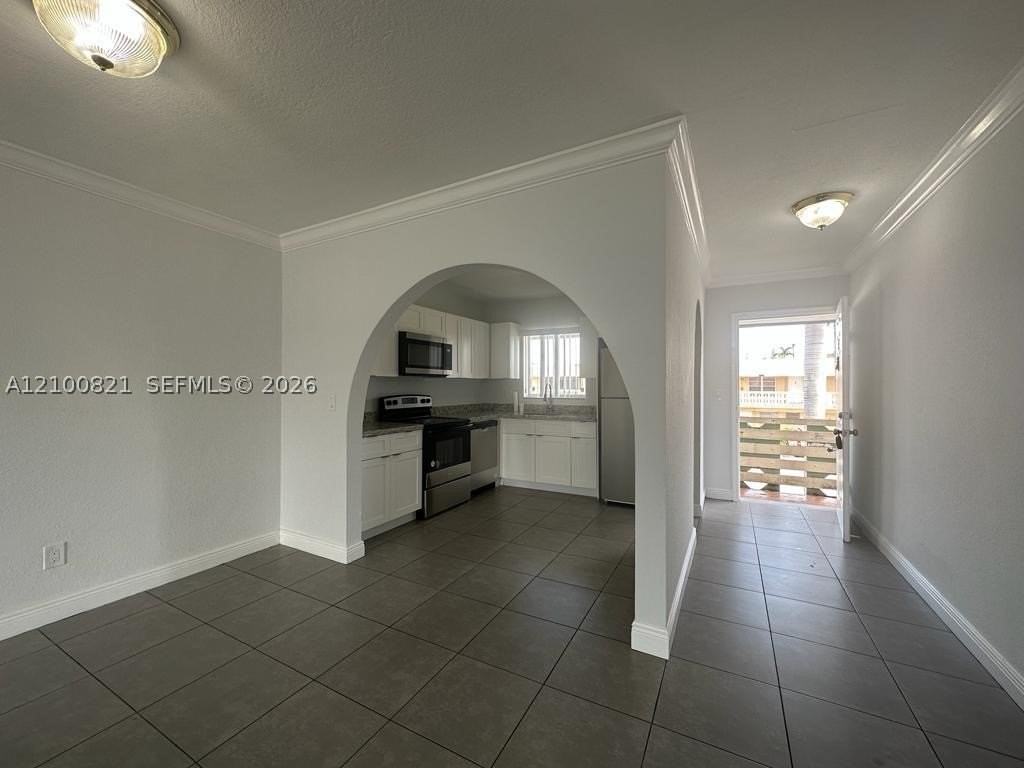 980 Ne 170th St #212 - Photo 7 of 25