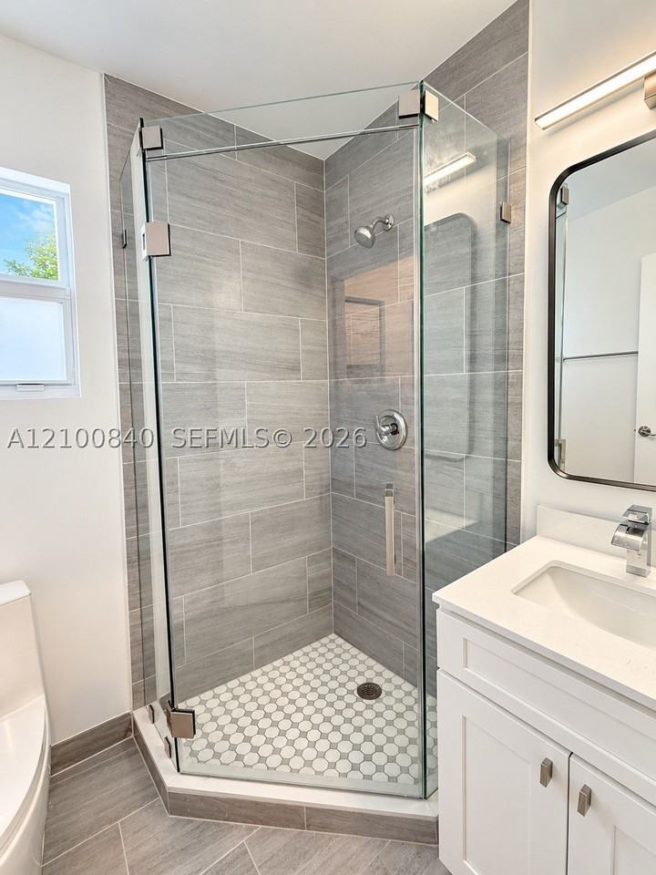 1066 Nw 100th Ter #1 - Photo 7 of 11