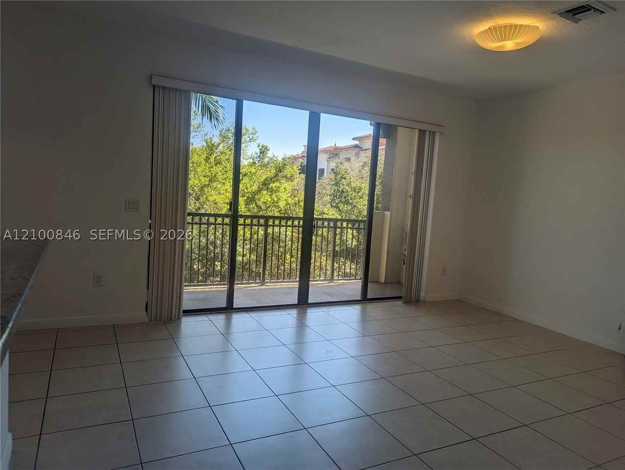2955 Nw 126th Ave #304-5 - Photo 4 of 31