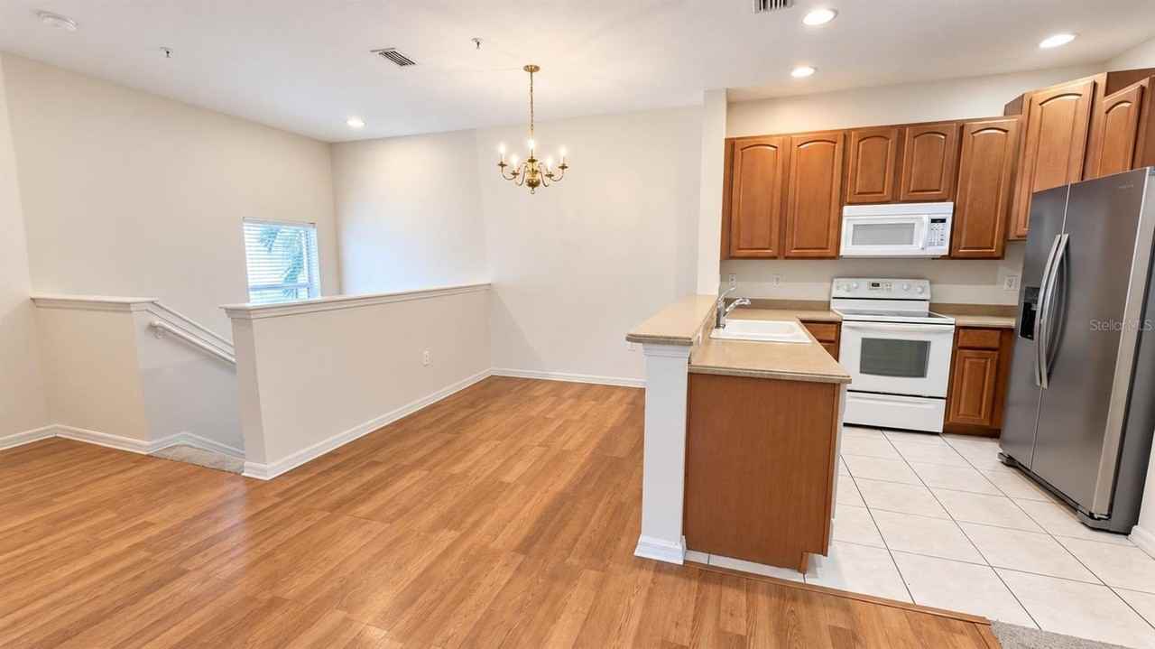 3554 Parkridge Cir #31-202 - Photo 7 of 16