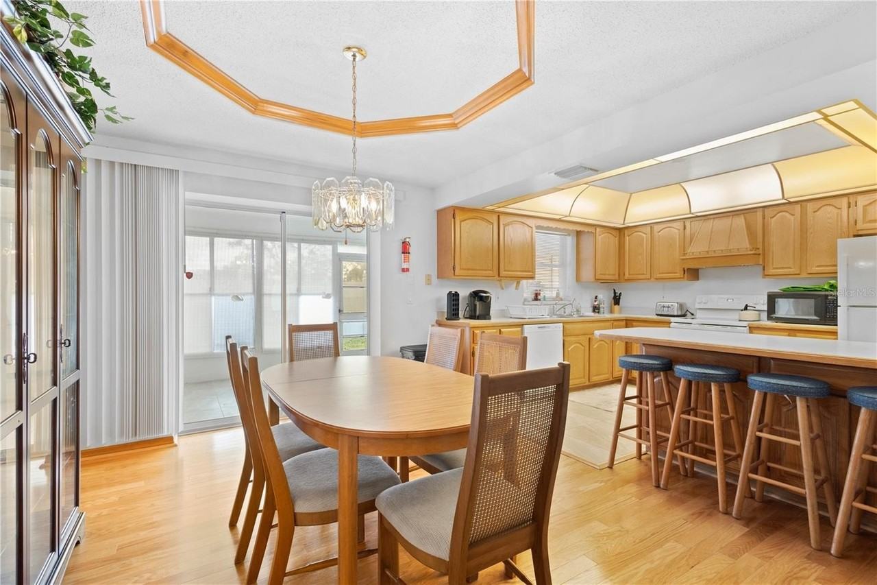 1565 Piedmont Rd - Photo 3 of 12