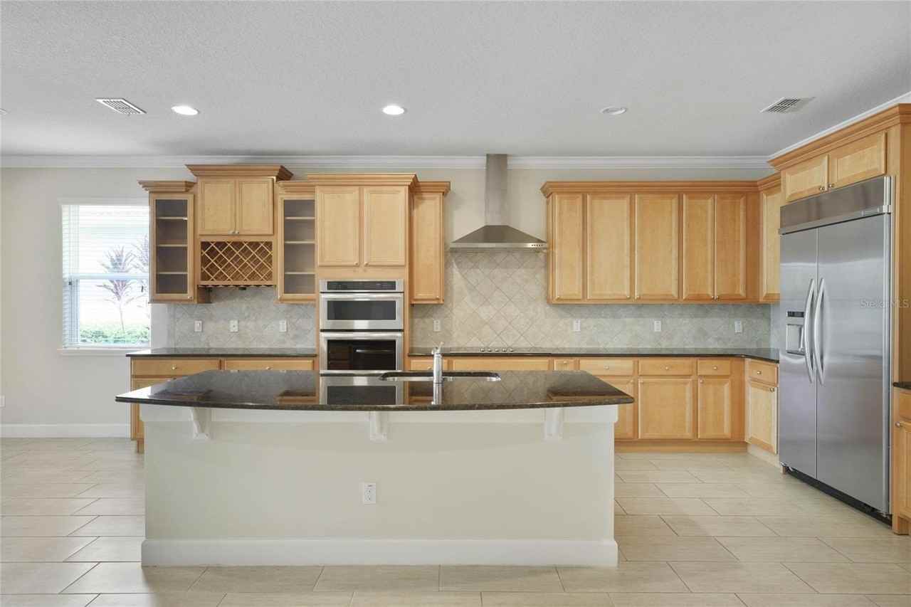 11938 Autumn Fern Ln - Photo 7 of 45