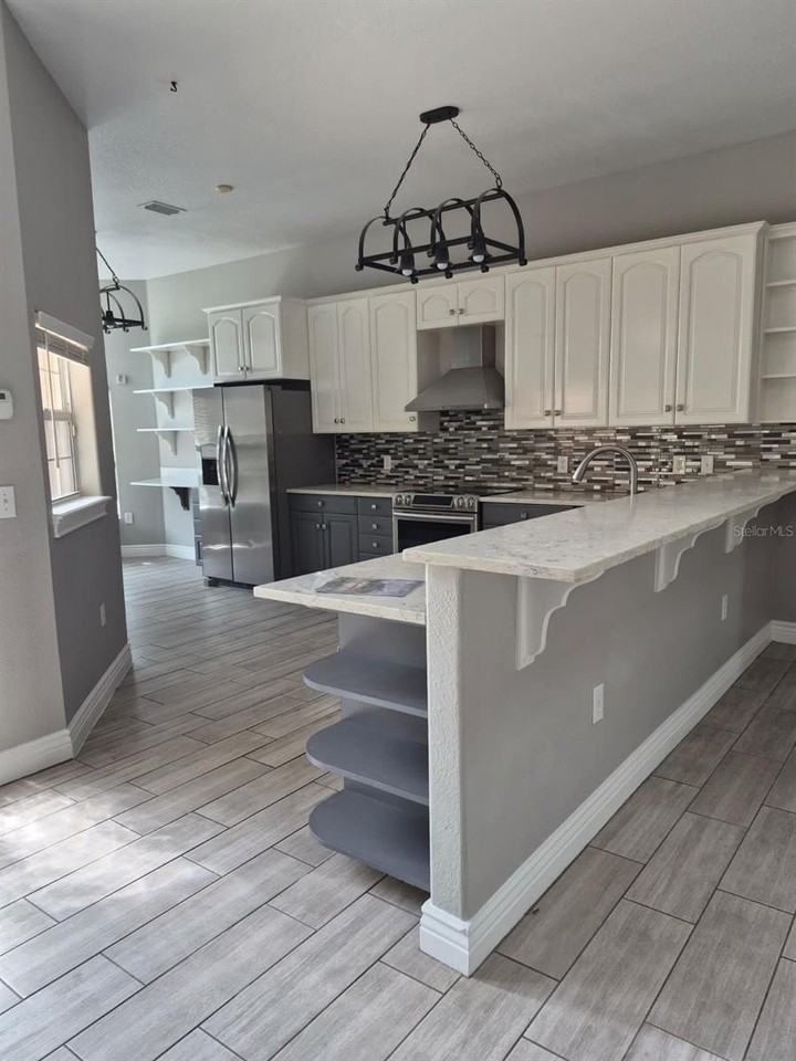 14300 Tambourine Dr - Photo 5 of 23