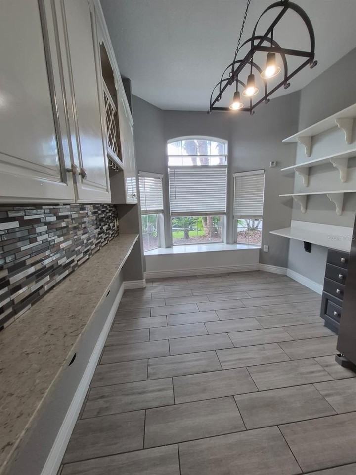 14300 Tambourine Dr - Photo 7 of 23