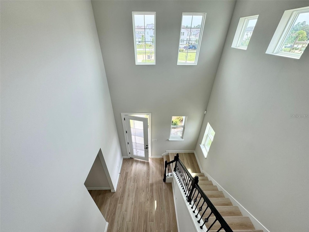 6350 Rover Way - Photo 5 of 27
