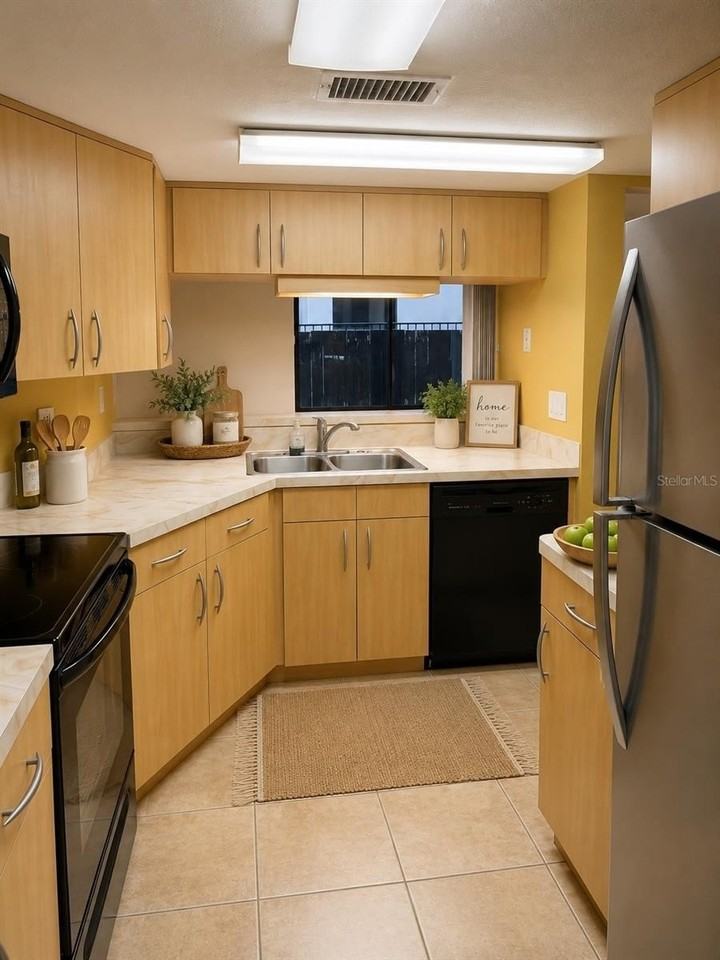 14724 Norwood Oaks Dr #101 - Photo 3 of 13