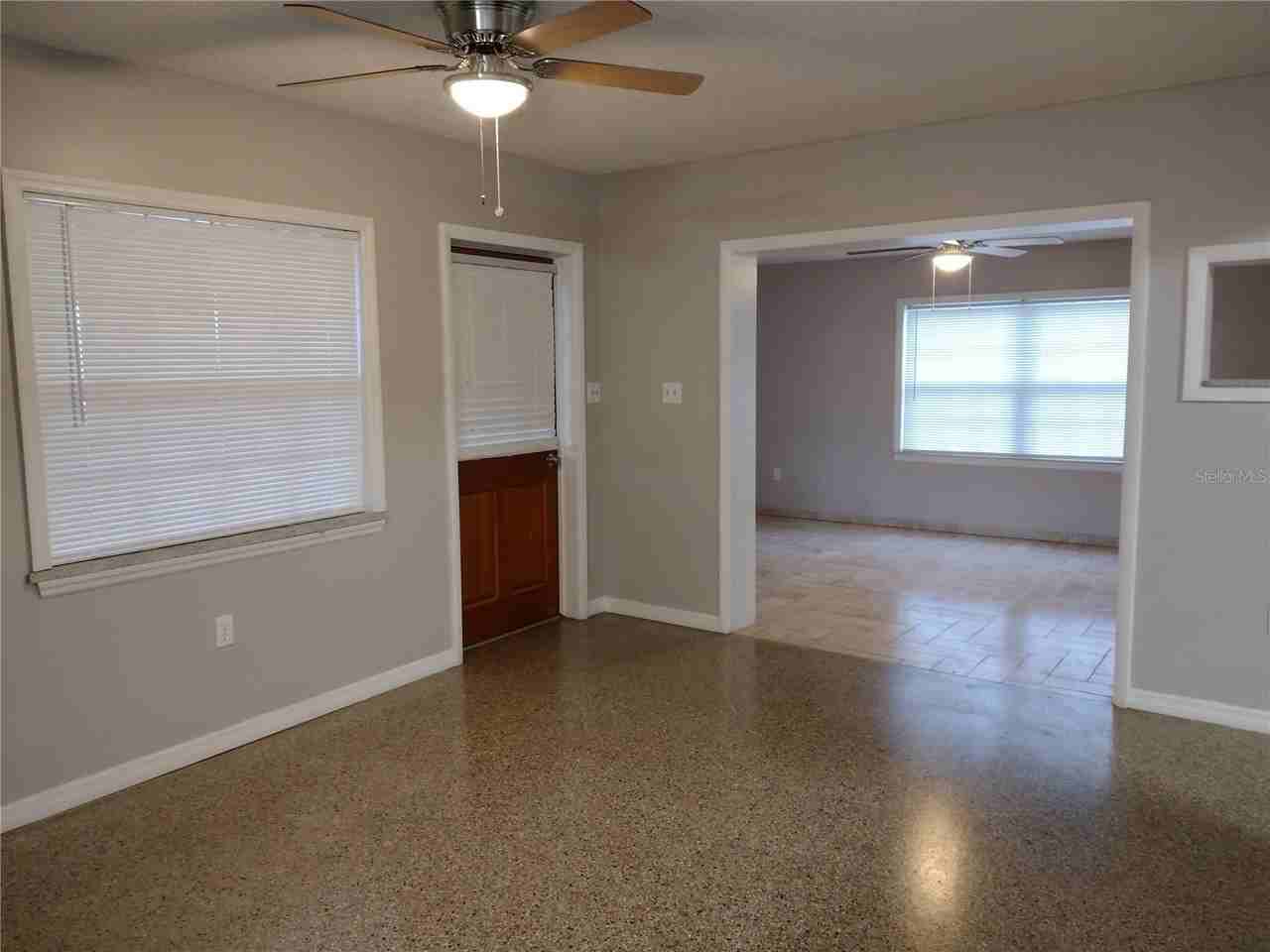 431 Highland Dr - Photo 4 of 33