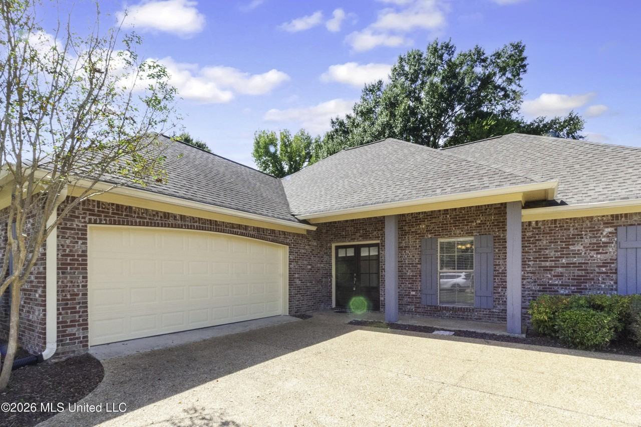 104 Laurel Ridge Rd - Photo 2 of 23