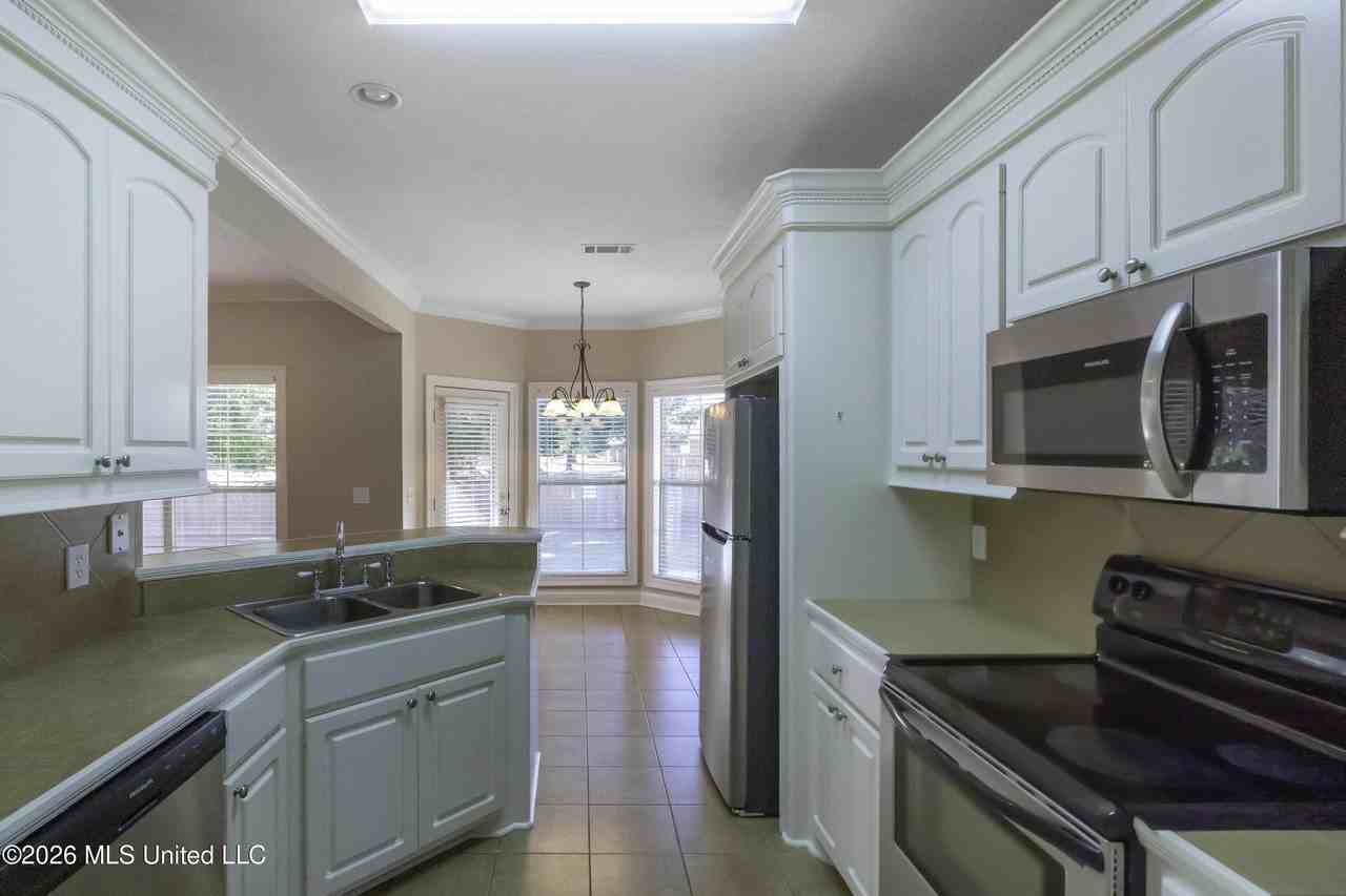 104 Laurel Ridge Rd - Photo 6 of 23