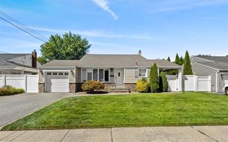 392 Philadelphia Ave - Photo 1 of 1