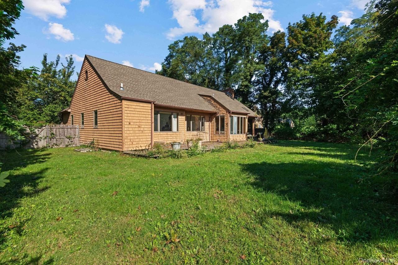 210 Lewis Rd - Photo 6 of 30