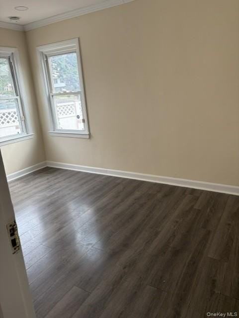 916 Center Dr - Photo 7 of 13