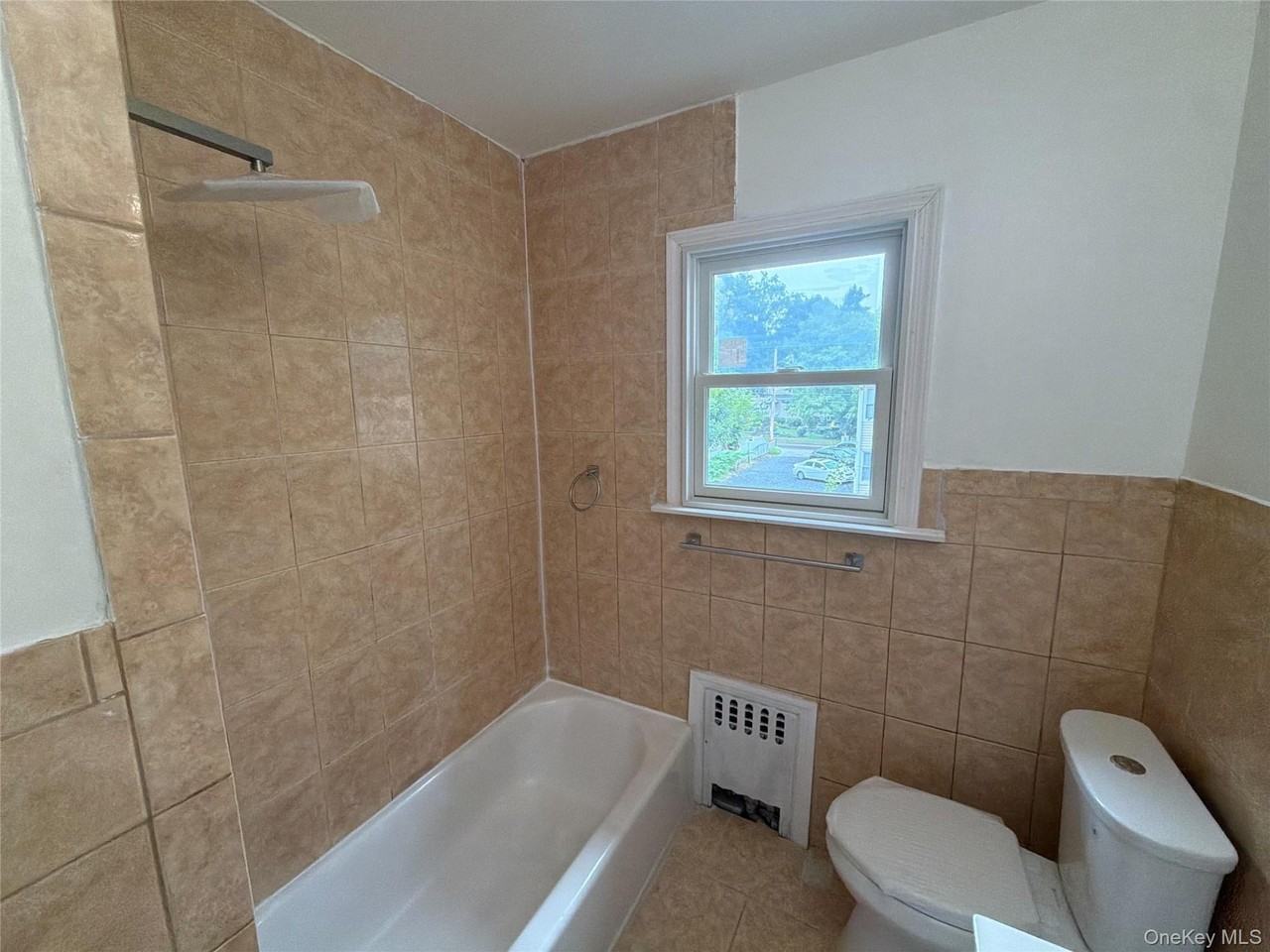 15 Stevens St - Photo 5 of 17