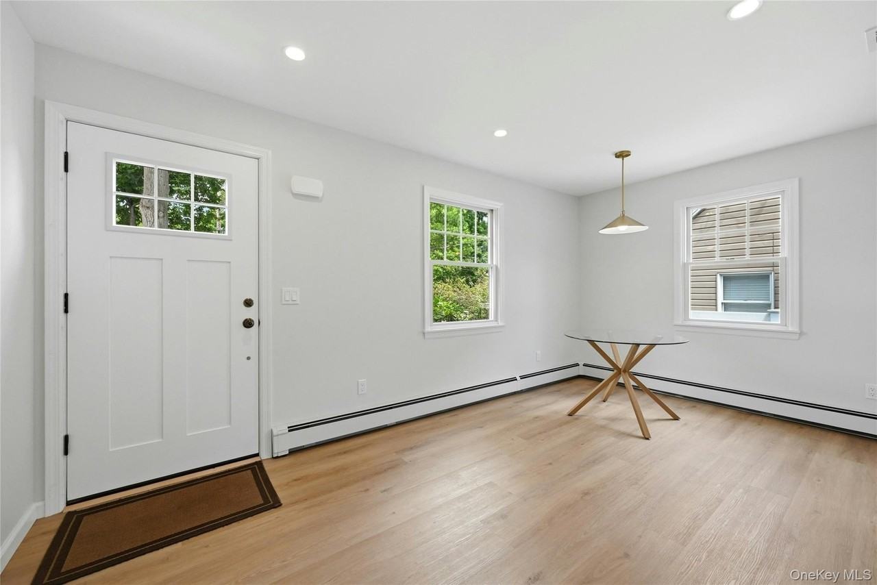 192 Iceland Dr - Photo 3 of 29