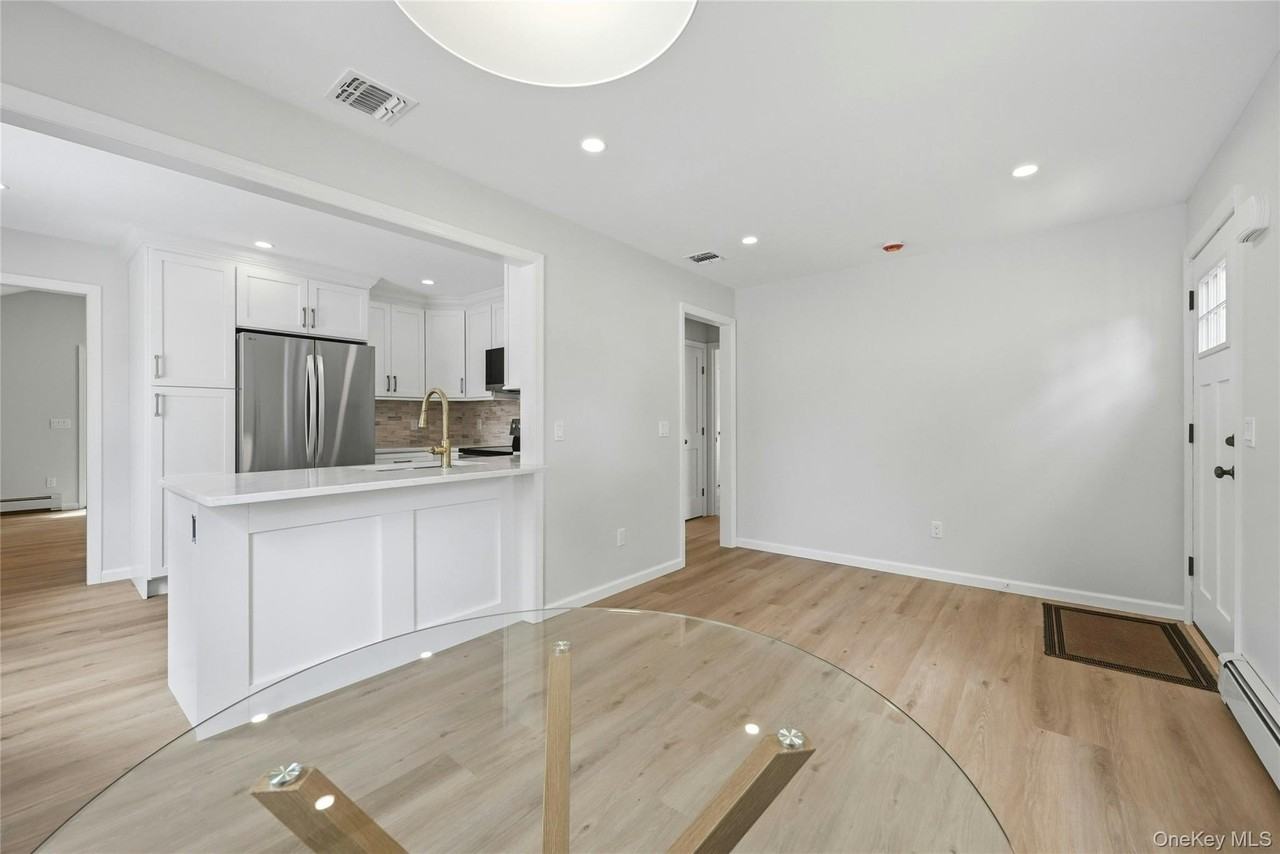 192 Iceland Dr - Photo 4 of 29